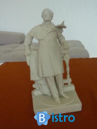 Продаю статуэтку Пушкин. - изображение 1