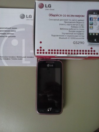 Мобильный телефон LG Eectronics Inc - изображение 1