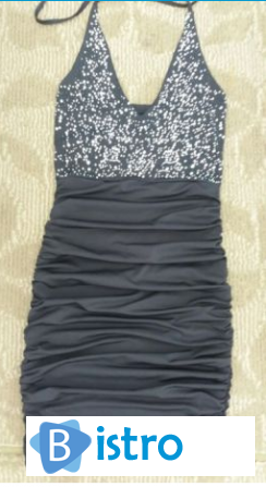 Нарядное чёрное платье в обтяжку - изображение 1
