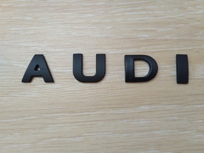 Металлические буквы ауди AUDI на кузов авто - изображение 1
