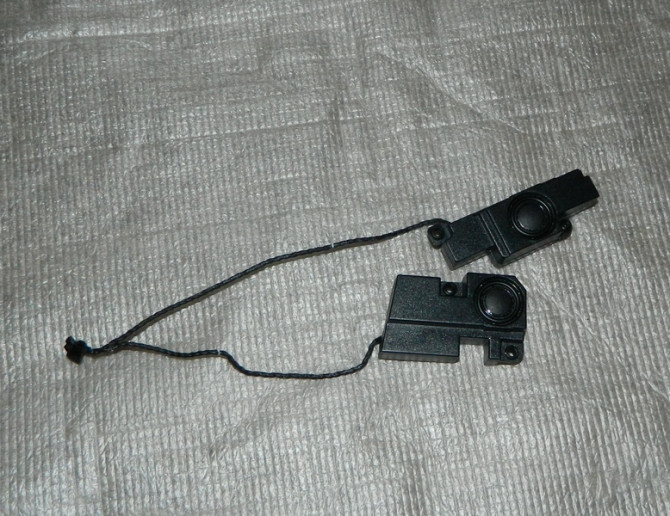 Разборка ноутбука Lenovo Z580 - изображение 1