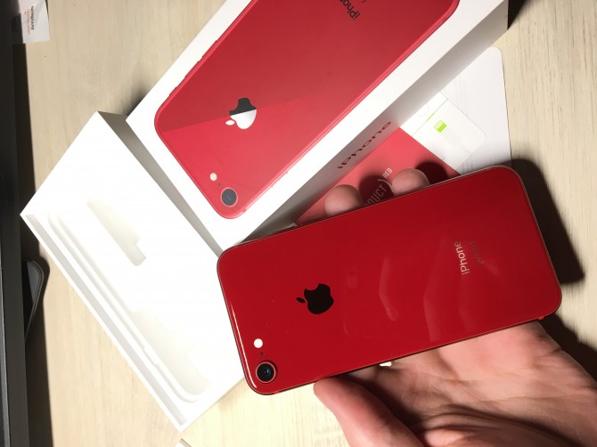 IPhone 8 RED 64gb - изображение 1