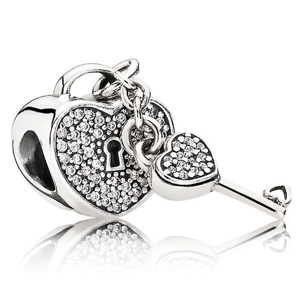 Шарм “Сердце с ключом”, серебро - изображение 1