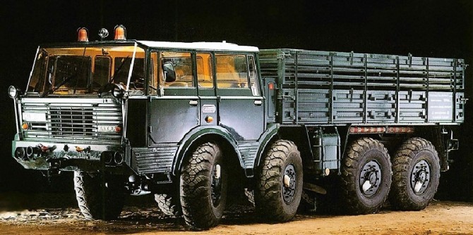 Авто 8х8 Tatra-813 - изображение 1