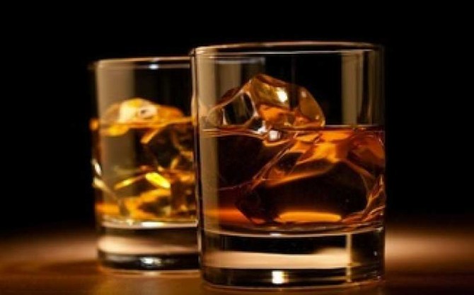 Качественные напитки, доступно: Cognac, Whiskey, вино и др. - изображение 1
