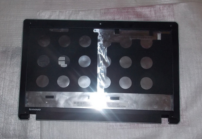 Разборка ноутбука Lenovo Edge 15(0301RC3) - изображение 1