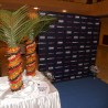 Фруктовая пальма изготавливается из кусочков разнообразных фруктов, ко