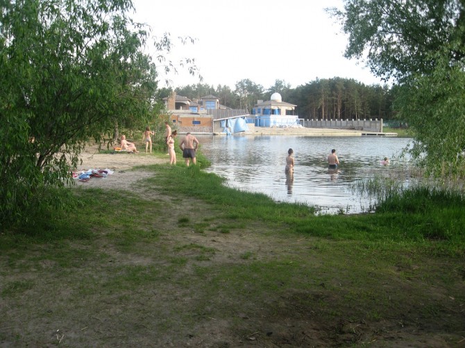 Дача возле голубого озера Подгорцы коператив Арсеналец-6 - изображение 1