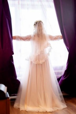 Продам свадебное платье - изображение 1
