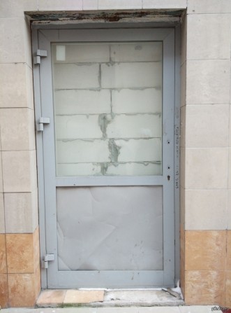 Ремонт алюминиевых и металлопластиковых дверей Киев, петли с94 - изображение 1