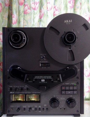 Японский катушечный стерео магнитофон Akai GX-635D - изображение 1