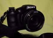 Продам Фотоаппарат SONY DSC H300