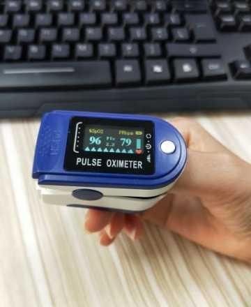 Электронный пульсоксиметр на палец Pulse Oximeter (Гарантия 12 месяцев - изображение 1