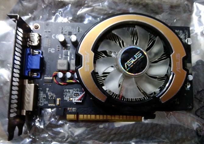 Видеокарта PciE Asus GeForce GT440 128-bit 1Gb - изображение 1