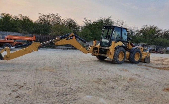 Услуги экскаватора-погрузчика JCB 3CX, CAT 444E - изображение 1