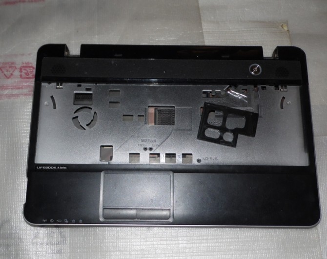 Разборка ноутбука Fujitsu AH531 - изображение 1