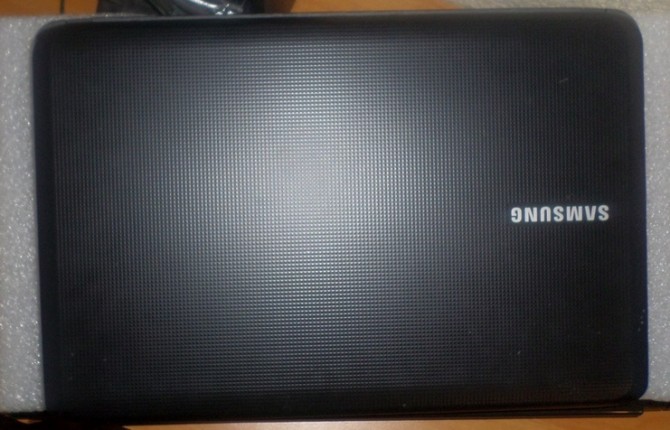 Ноутбук на запчасти Samsung NP-SA31 - изображение 1