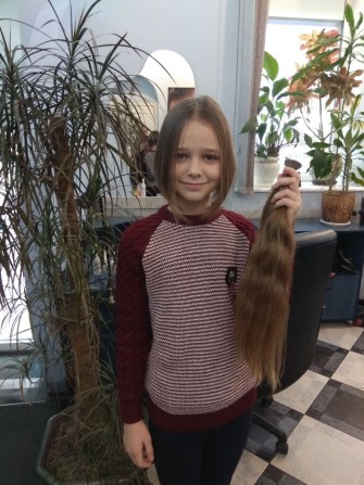 Покупаем волосы у населения в городе Днепр ежедневно и дорого - изображение 1