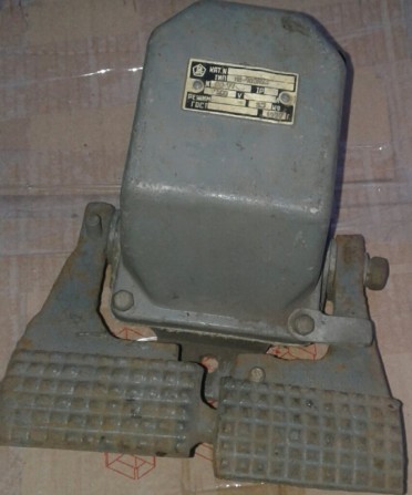 Выключатель ножной НВ-702АУ2 - изображение 1