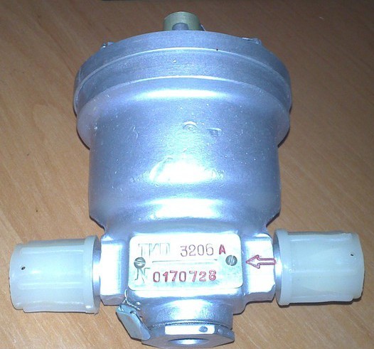Регулятор избыточного давления тип 3206А - изображение 1