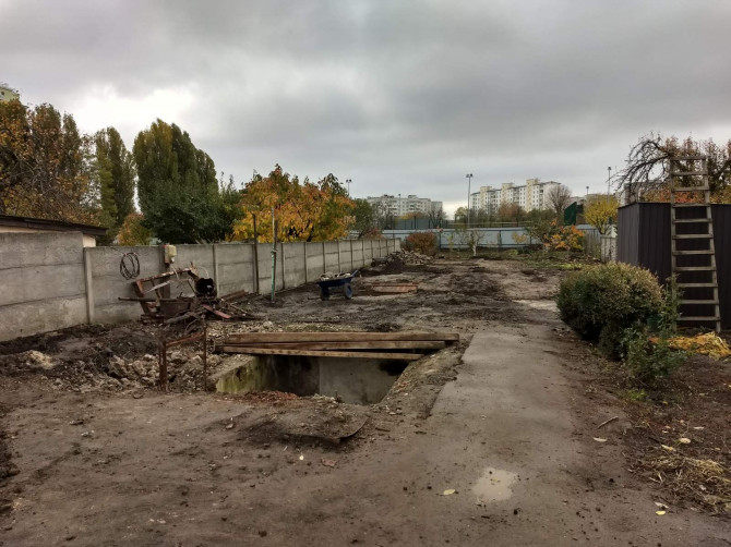 Участок под строительство в начале г. Борисполь, ул. февральская 38 - изображение 1