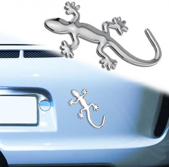 Наклейка Ящерица Пластиковая Серебро на авто - изображение 1