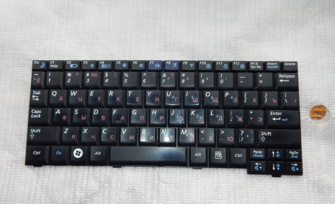 Клавіатура Samsung NP-NC10-KB04UA - изображение 1