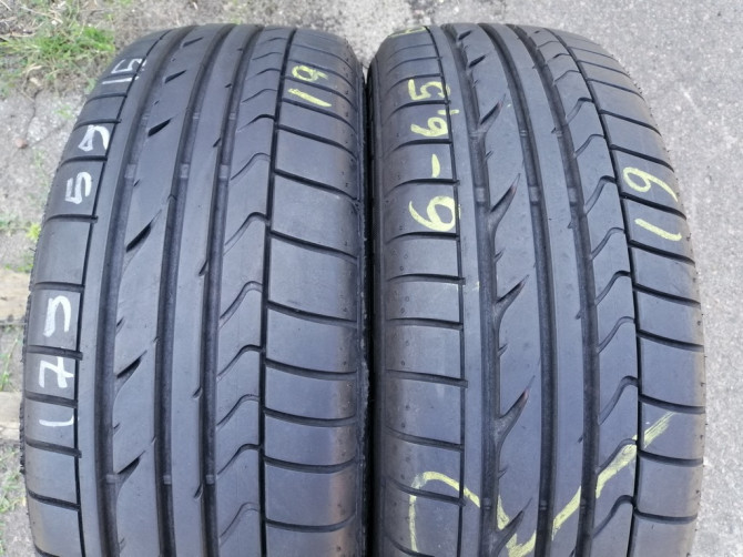 Bridgestone Potenza Re050A 175/55R15 77V шини бу літо 2 штуки - изображение 1