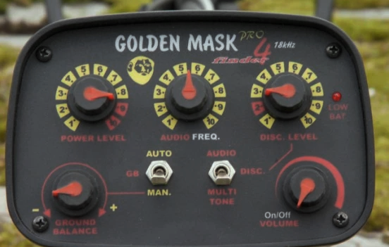 Профессиональный грунтовый металлоискатель Golden Mask-4 ПРО - изображение 1