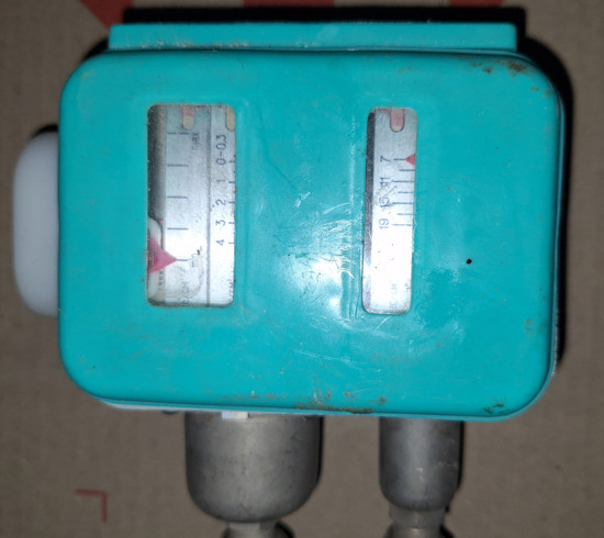 Датчик-реле тиску Д220-11 - изображение 1