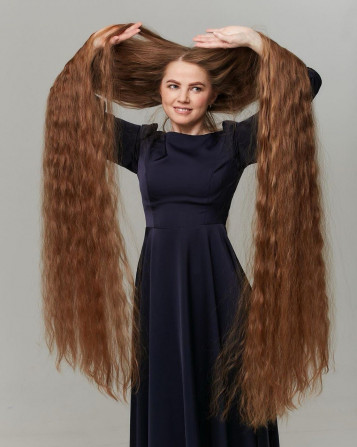 Купимо волосся у Дніпрі від 35 см Оцінка, зважування та оплата відразу - изображение 1