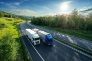 Польська родинна компанія шукає водіїв C+E — без посередників