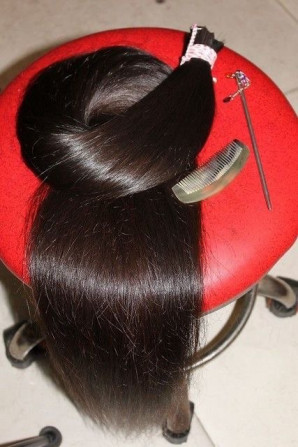 Куплю довге волосся у ДНІПРІ Ви отримаєте за волосся гідну суму - изображение 1