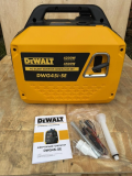 Інверторний генератор DeWalt DWG45i-SE (4.5 кВт) з електростартером