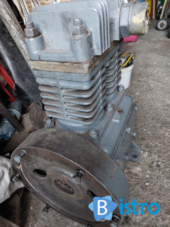 Компресор ВВ-0,8/8-720, хороший стан. - изображение 1