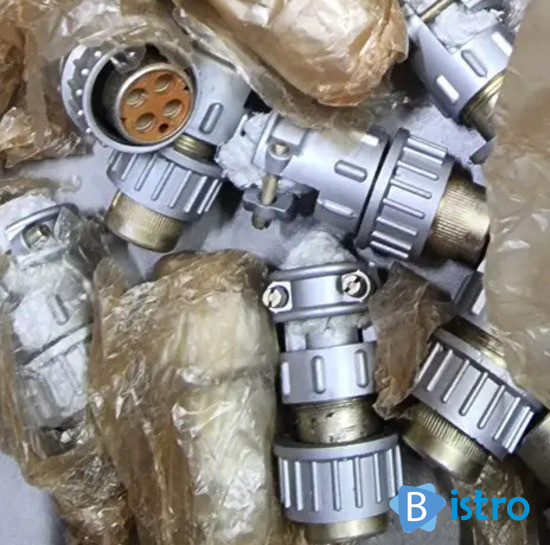 Куплю розетки штепсельні ШПЛМ-4 2серії - изображение 1