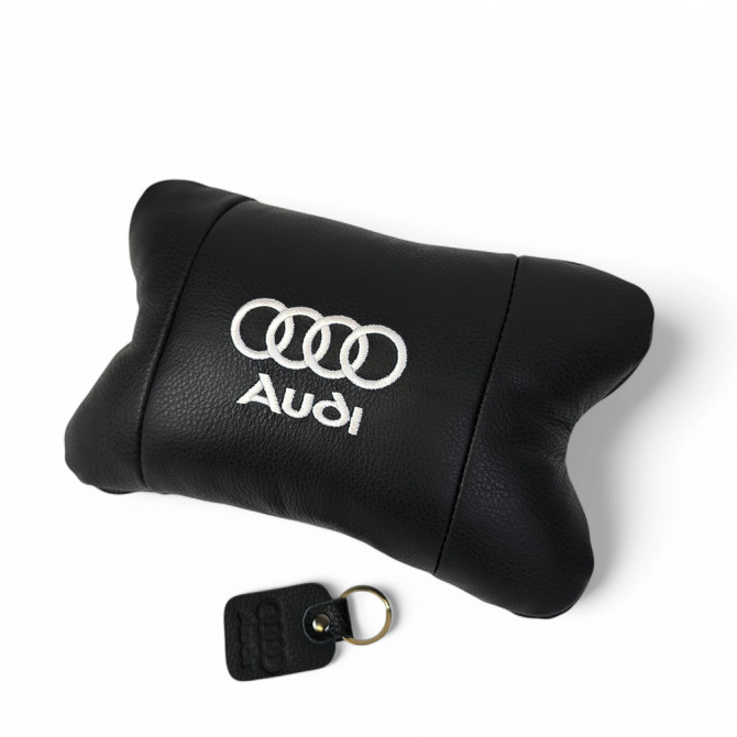 Автомобільна подушка для підголівника Audi – чорна натуральна шкі... - изображение 1