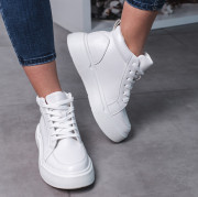 Кросівки жіночі Fashion Jade 3526 39 розмір 24,5 см Білий