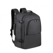 Рюкзак міський Rivacase 8465 Black 46х22х31 см чорний