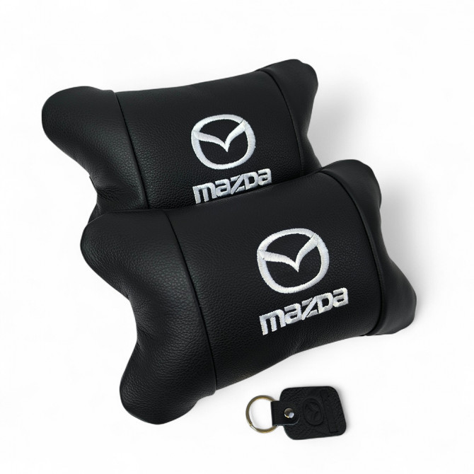 Набір шкіряних подушок Mazda з вишивкою логотипу + подарунок – шк... - изображение 1