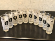 Набоp стеклянных стаканов бренда Нetman Vodka.