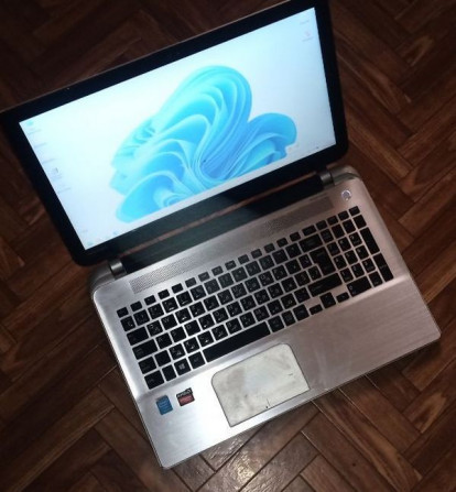 Ноутбук Toshiba Satellite S50-B - изображение 1