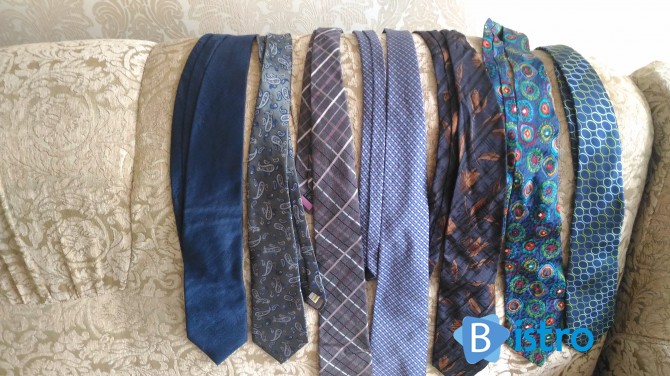Продам мужские галстуки. Большая коллекция. - изображение 1